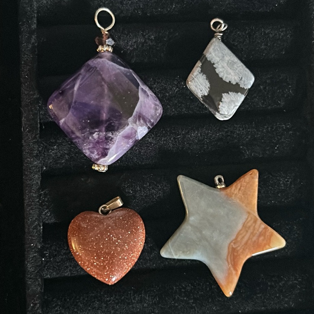 Crystal Gemstone 4 Piece Pendant Collection Amethyst Agate Goldstone Obsidian